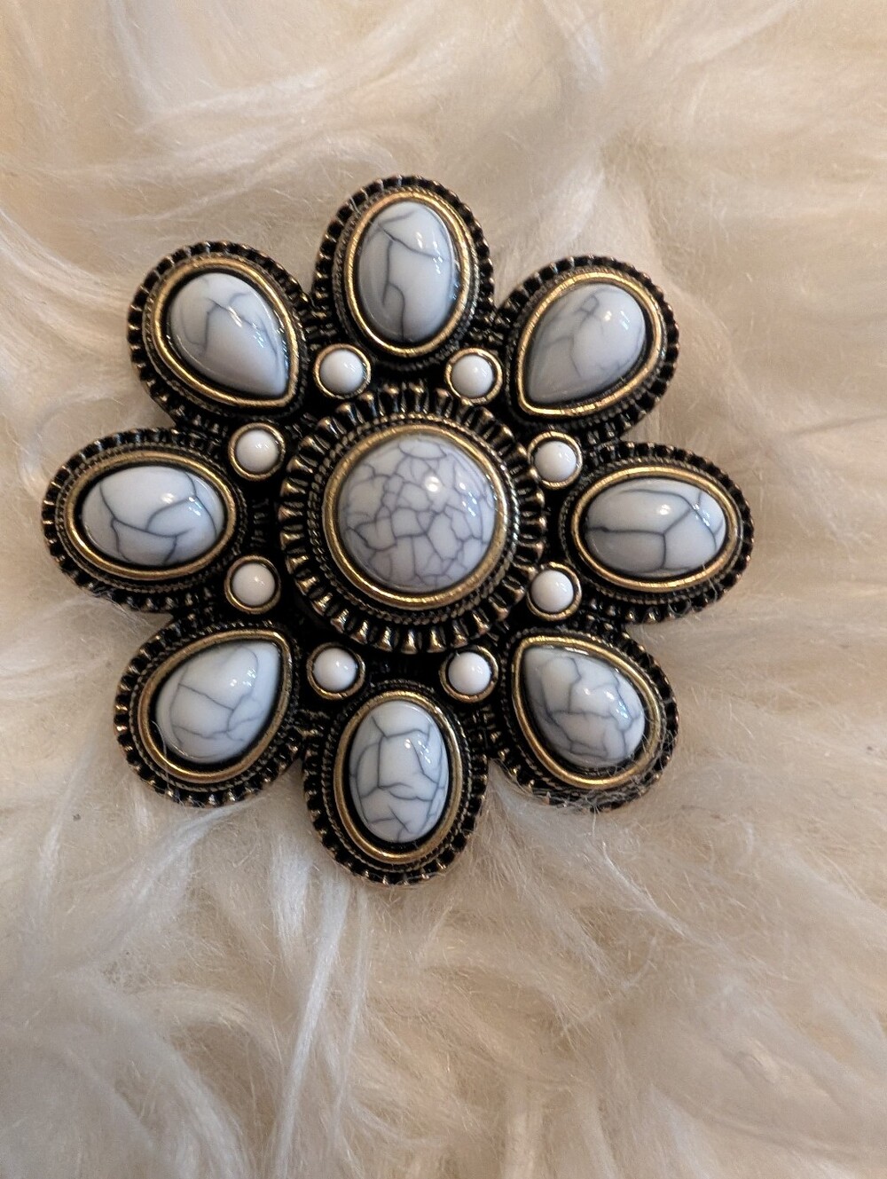 White Marbled Stone Flower Brooch with Antiqued Gold Trim